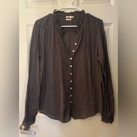 Faherty Willa Ruffled Boho 100% Organic Cotton Button Down Shirt, Charcoal, M - Picture 2 of 8